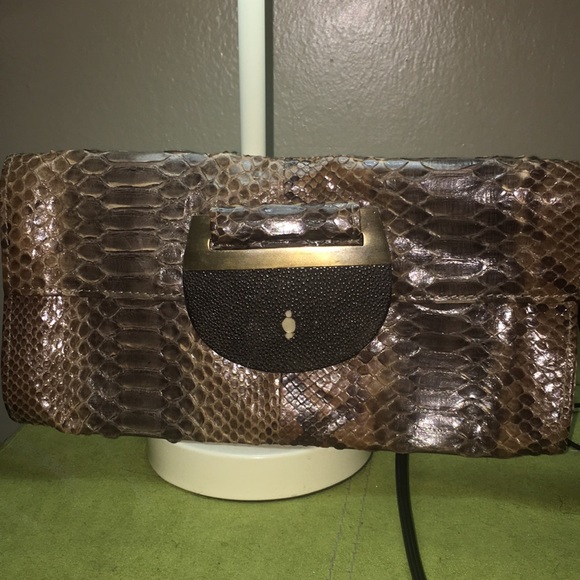Purse - Picture 1 of 1